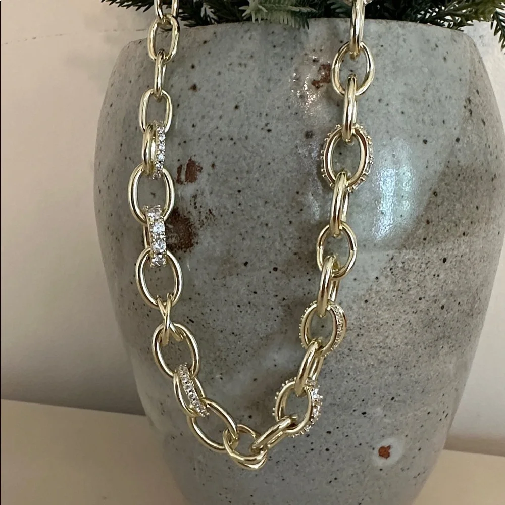 Kendra Scott Gold & Rhinestone Necklace and Bracelet Set- STUNNING  Rare set✨